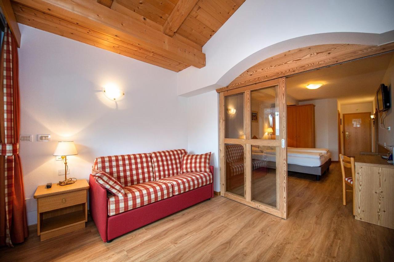 Astor Suites B&B Selva di Val Gardena Exterior photo